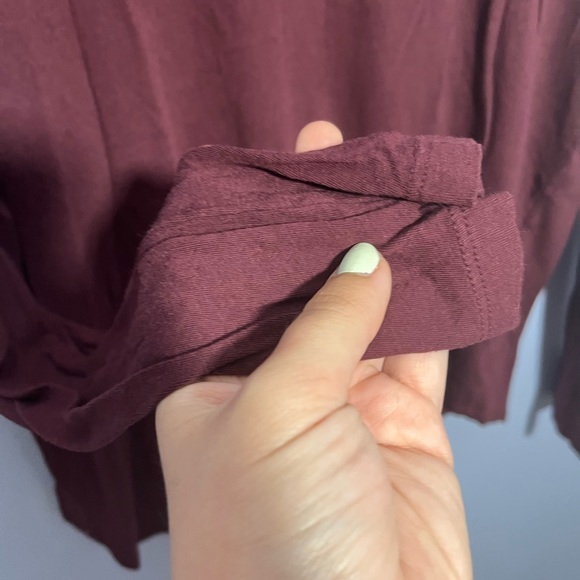 🦋VS PINK long sleeved top🦋 - Picture 2 of 3